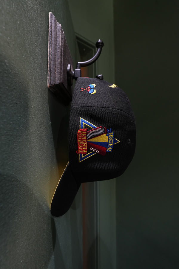 GUARO Y VALLENATO SNAPBACK